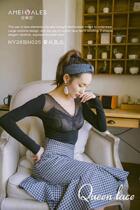 Underwear Amera lace Queen base shirt Warm long-sleeved top embroidered thick velvet body shaping lace V-neck women