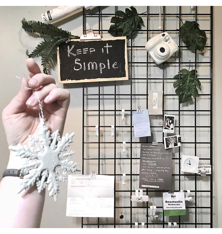 Net Red Background Decoration Fairy Room Arrangement Ins Wall Shelf Photo Exhibition Shelf Living Room Hanging Wall Photo Frame