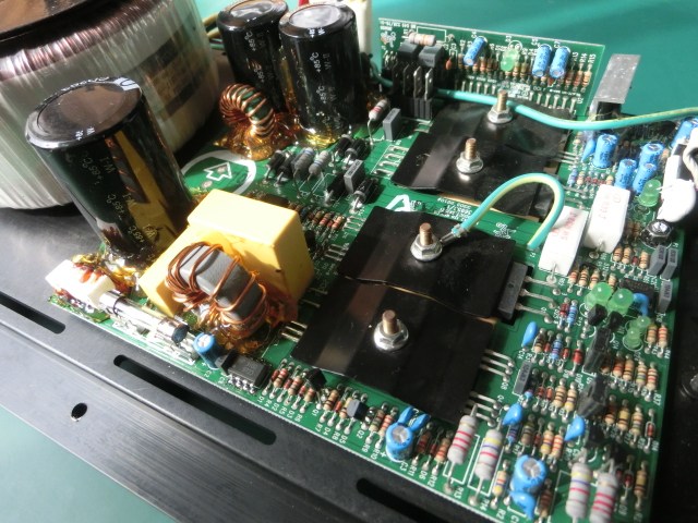 mackie swa1801 for sale