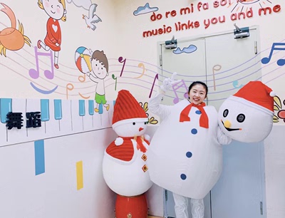 Christmas Snowman Cartoon Costume Golden Horned Deer Cosplay Prop Doll Headgear Anime Performance Mascot Costume in Stock Christmas Snowman Cartoon Costume Golden Horned Deer Cosplay Prop Doll Headgear Anime Performance Mascot Costume in Stock