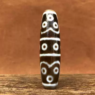 Tibetan Tianzhu Tibetan legend Seventeen-eyed Tianzhu genuine to pure agate chalcedony package pulp oil weathering clear