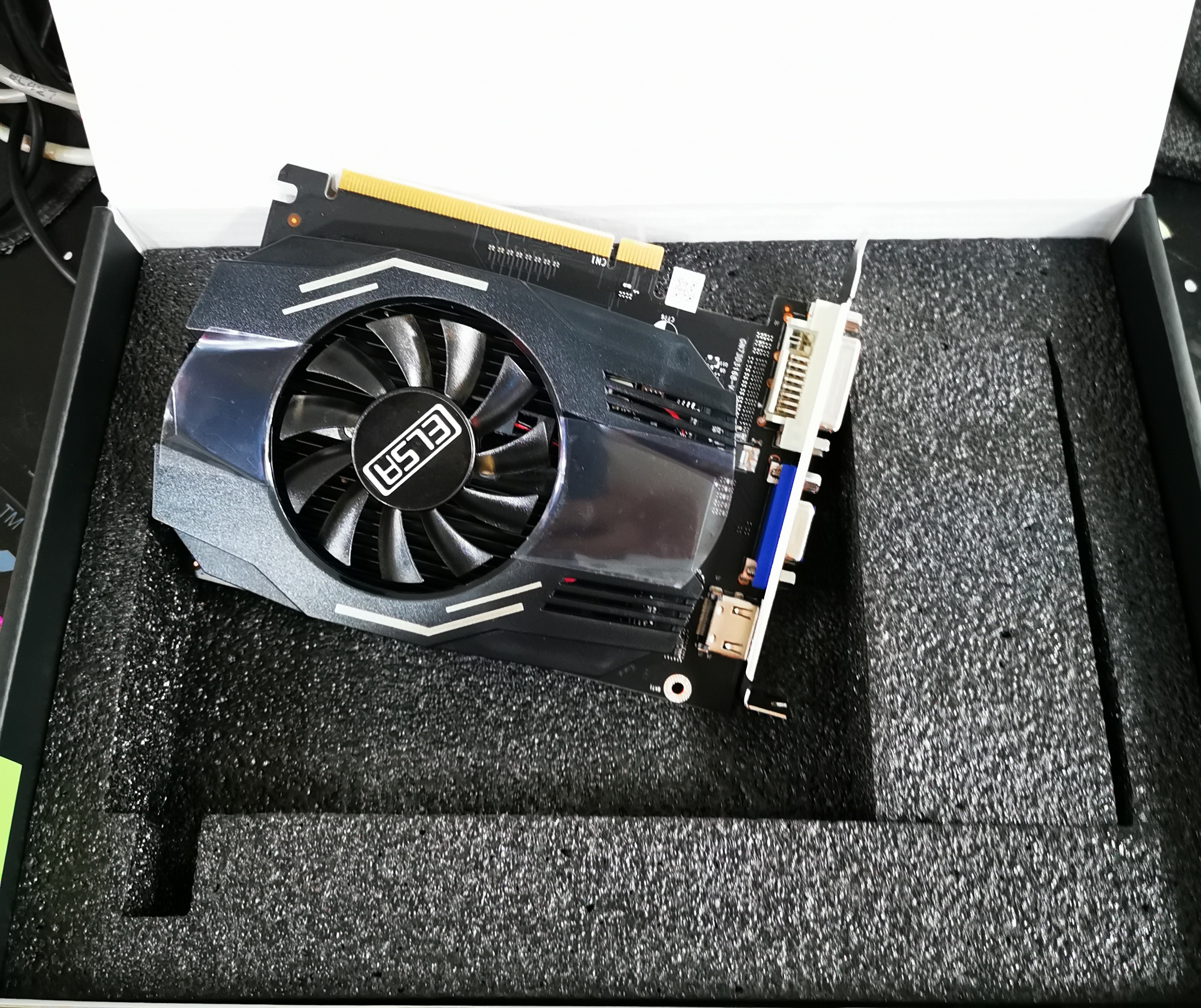 New Elsa graphics card GT730 Phantom 2GD3 4GD3 desktop computer computer game graphics card