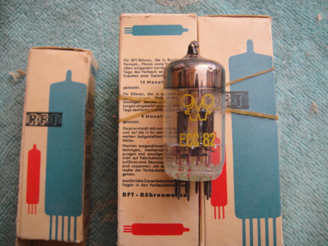 Brand new original box German RFT ECC82 double glasses mark