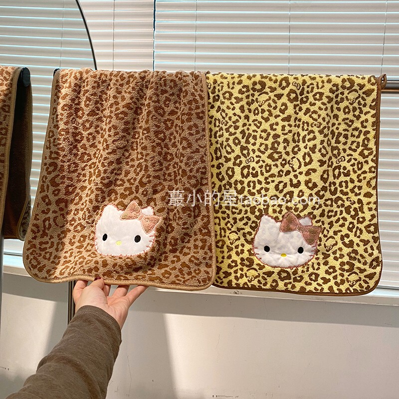 Retro Style Leopard Print Kitten Towel for Women, New Coral Velvet Absorbent Towel, Soft, Non-Shedding, Quick-Drying Face Towel Retro Style Leopard Print Kitten Towel for Women, New Coral Velvet Absorbent Towel, Soft, Non-Shedding, Quick-Drying Face Towel