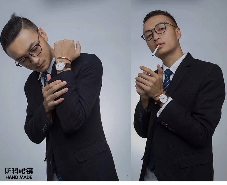Chunjiao giải cứu Zhiming Zhang Zhiming Yu Wenle với cùng một cặp kính gọng kính titan nguyên chất nam khung tròn thủy triều UNITED kính versace