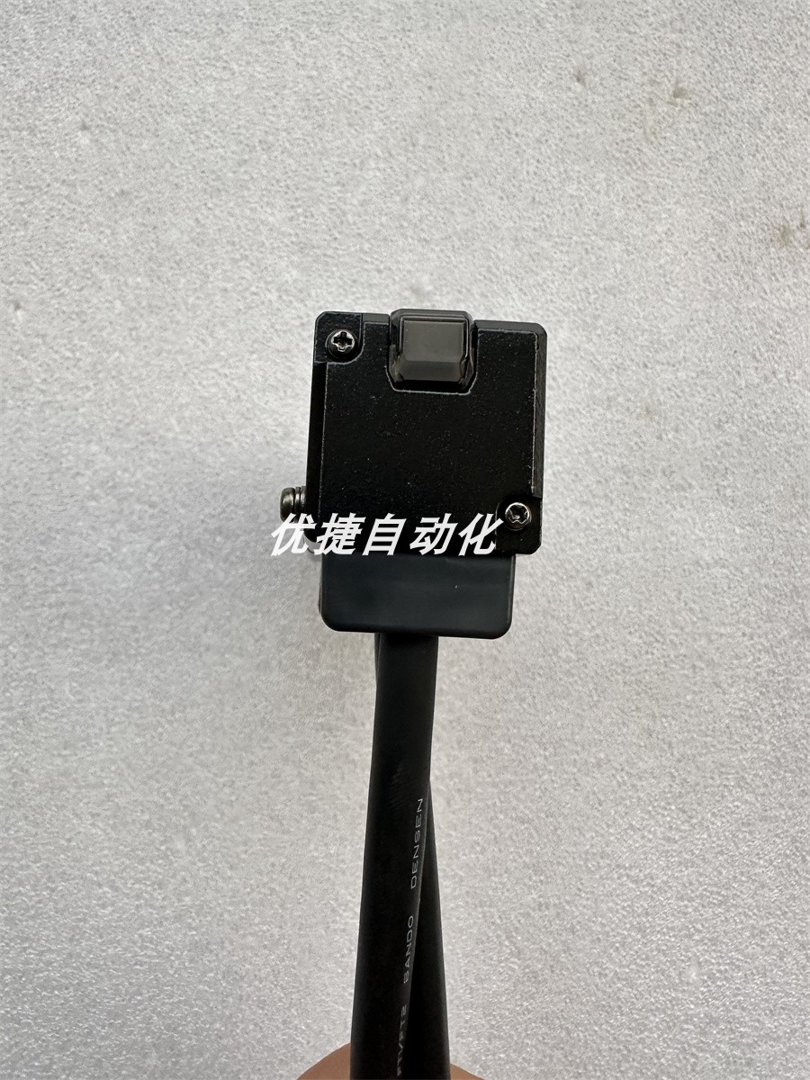 KEYENCE/基恩士QS-M28 QS-M42 QS-M60混合型步进马达QS系列现货