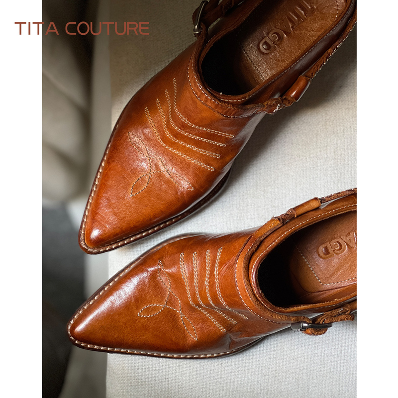 Titagd Original~ American Retro Closed-Toe Mules for Women 2026 Summer Embroidered Pointed Toe Chunky High Heel Suede Half-Slippers
