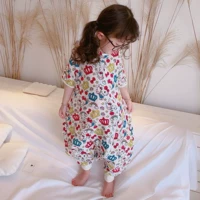 Bộ đồ ngủ bé gái Siamese Summer Thin Tay áo ngắn Chống Két lạnh cho bé Dịch vụ tại nhà Bông gạc tách chân Túi ngủ - Áo liền quần body suit cho bé