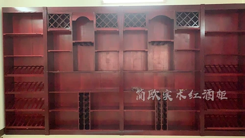 Европейская стильная стена с твердым деревом винного шкафа на заказ винный погреб для винного погреба в ретро -посадке красное вино