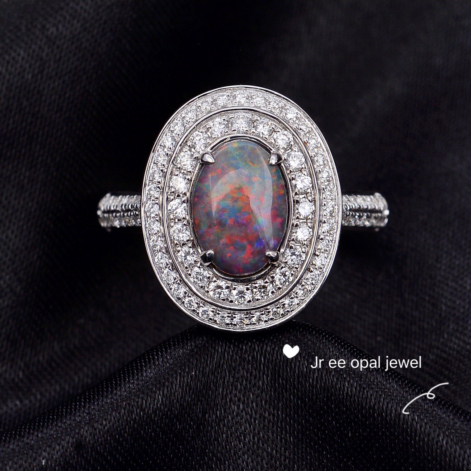 Customize the Australian natural red black Europoopstone inlay 18k gold ring ring male and female couple ring