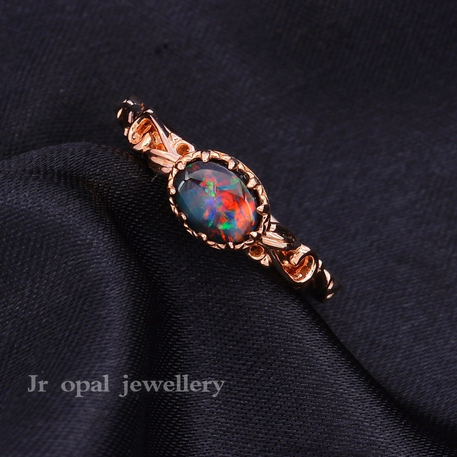 New retro style natural opal rough black opal inlaid with 18k rose gold jewelry custom ring ring female ring