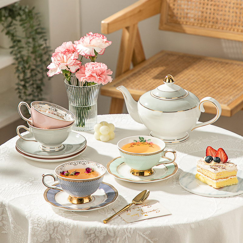 European-Style Flower Teapot Set, Ceramic Coffee Cup and Saucer, High-End Best Friend English-Style Black Tea Afternoon Tea Tea Set Gift Box