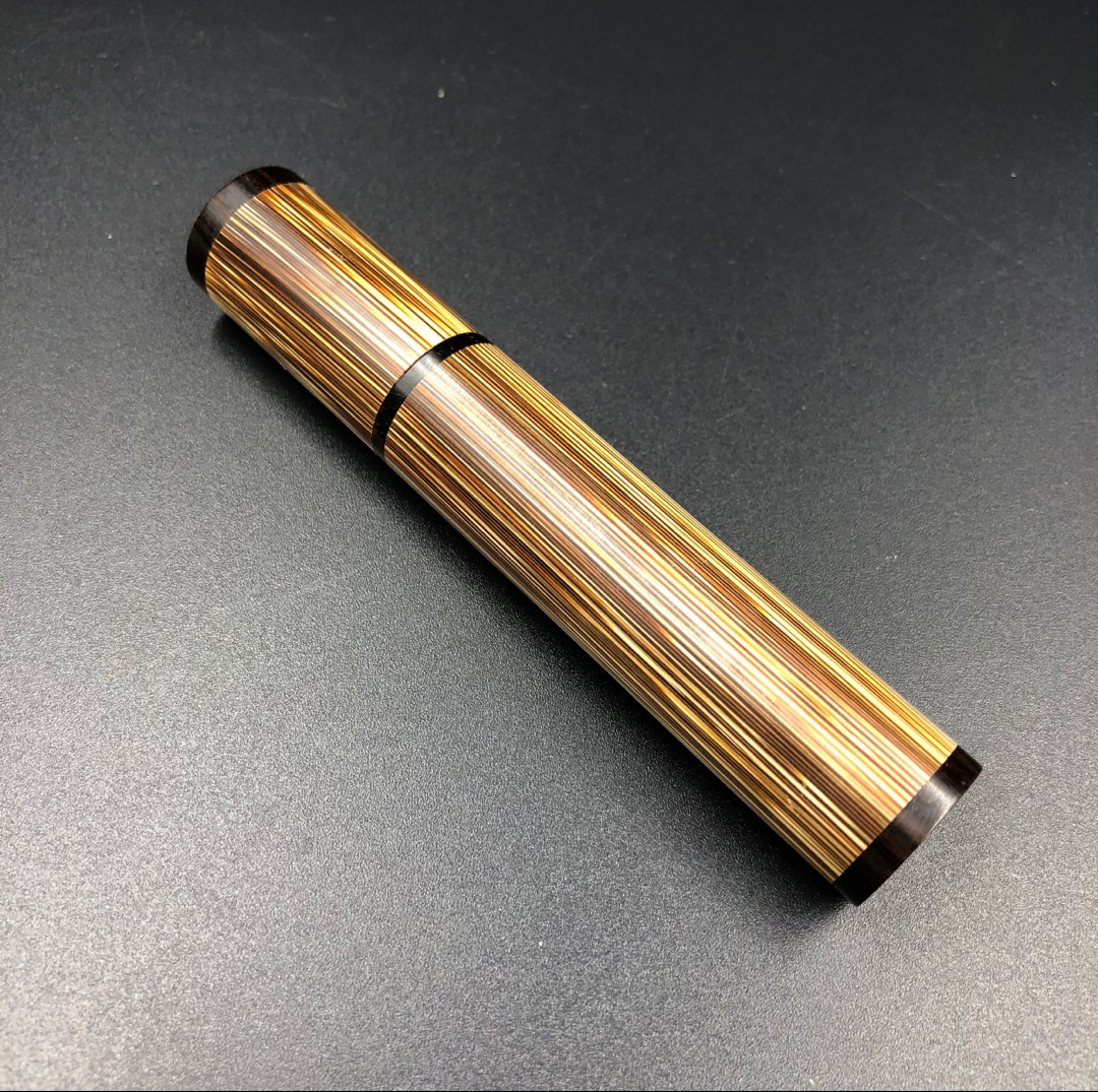 Retro Meilu Tre Lửa Thổi không khí Thổi nhẹ thổi Thổi nhẹ sạc USB Mute Unisex hộp quẹt