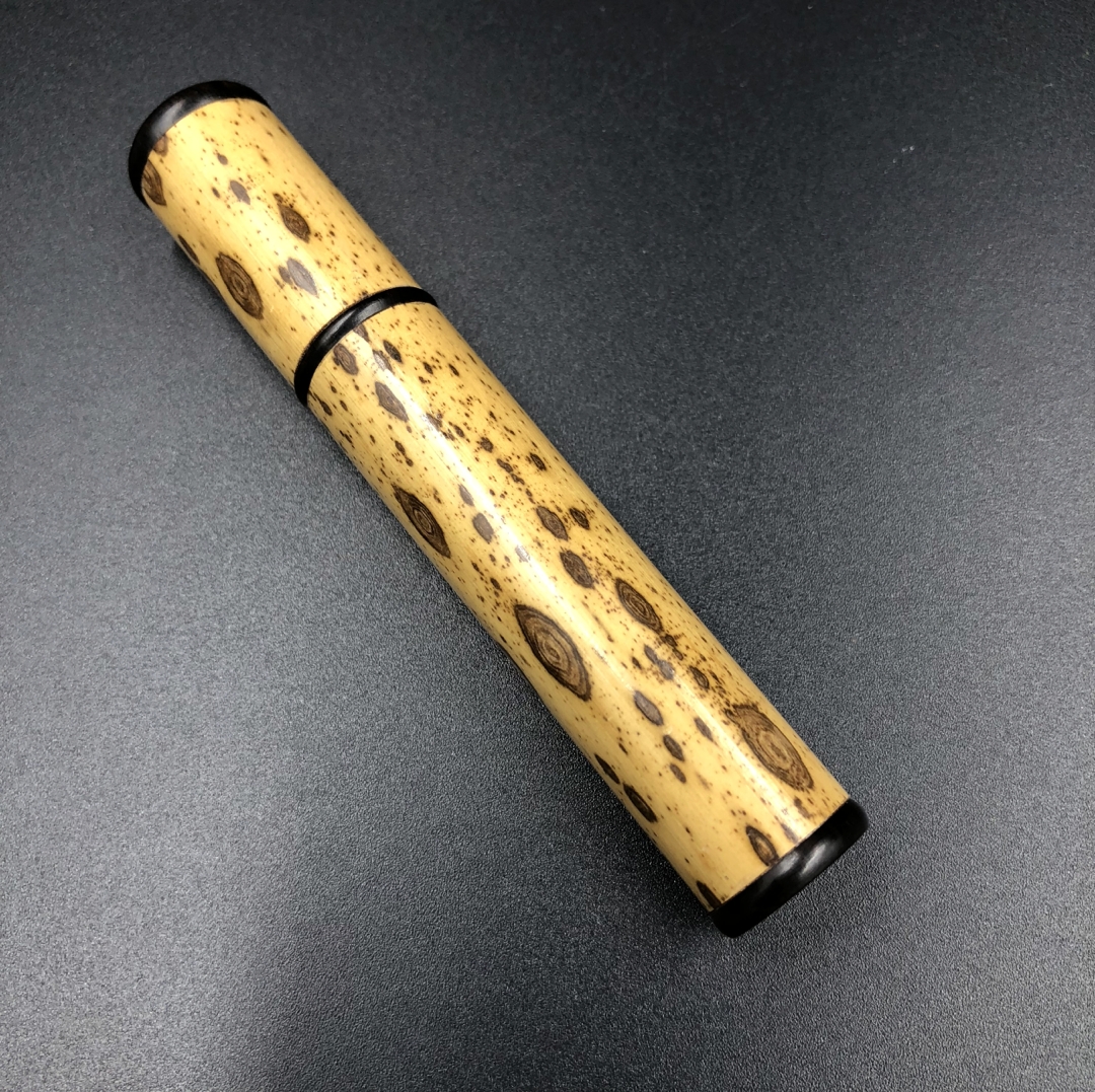 Retro Meilu Tre Lửa Thổi không khí Thổi nhẹ thổi Thổi nhẹ sạc USB Mute Unisex hộp quẹt