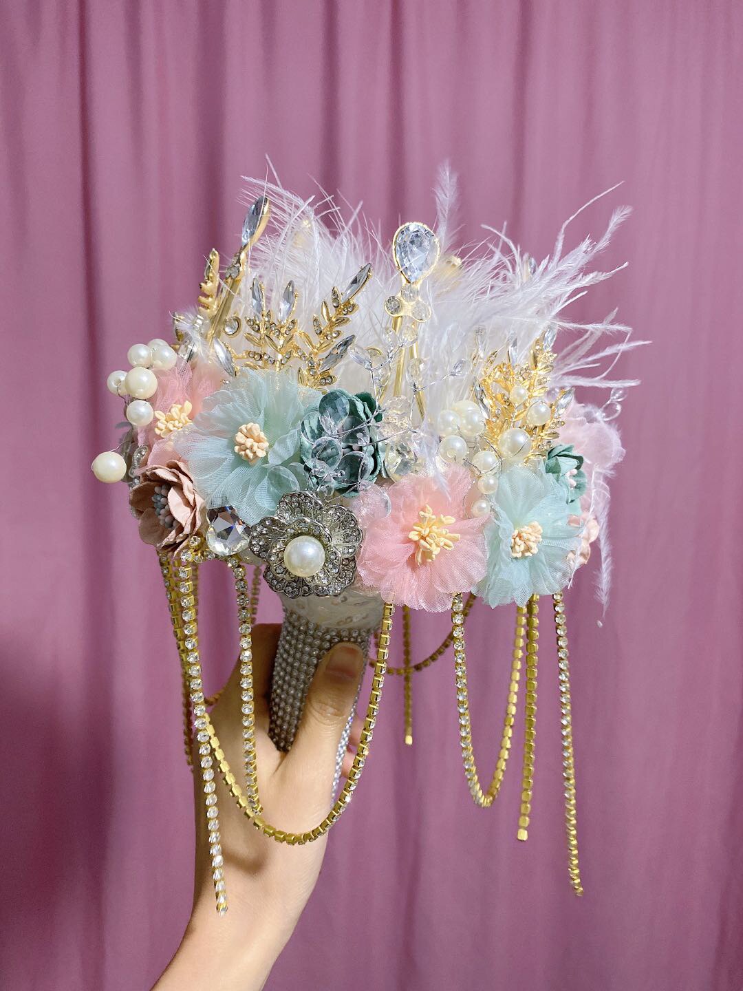 Betrothed with florist scepter crown blue upscale pearl crystal diamond embroidered ball feather send bride wedding gift