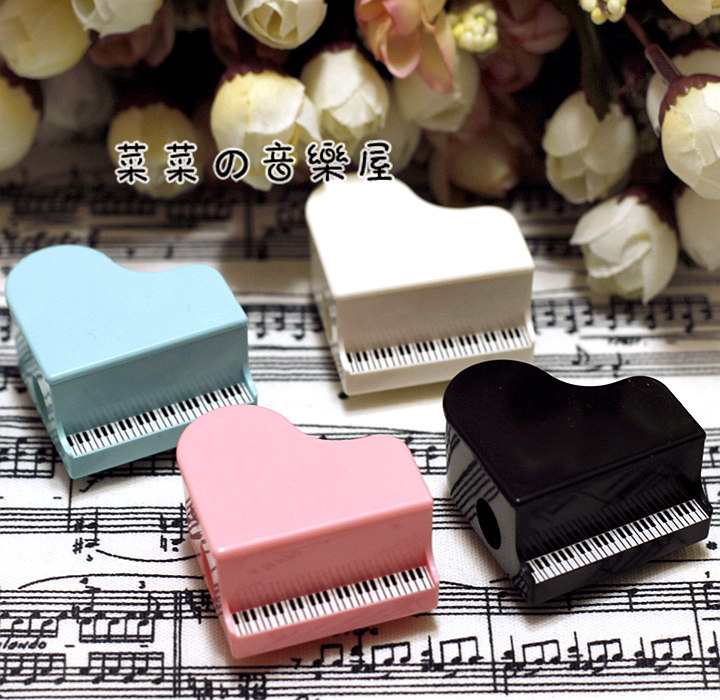 Taiwan Music Stationery Triangle Piano Styling Pencil Instrumental Musical Instrument Student Roll Pen Instrumental Triangle Violin Cutting Pen Knife