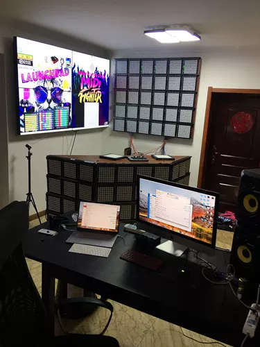 Нанесите удар по заполнению церкви Новации 100 Юань вход