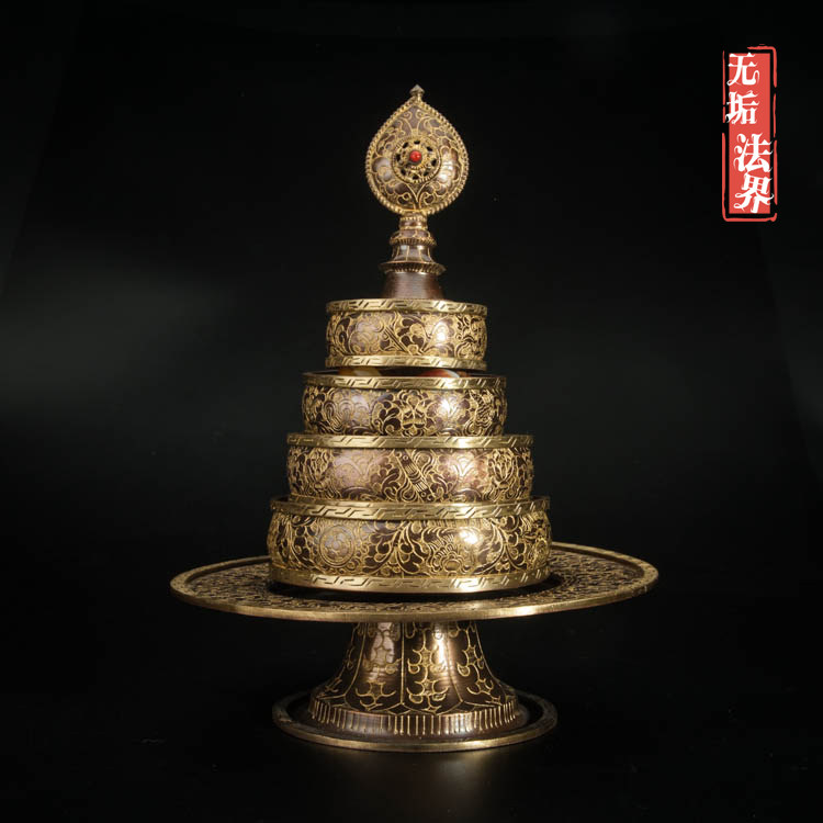 Tibetan legend old pharaoh High gauge system full of work and gold inlaid treasure Old Bronze Manza Manza disc altar for the Buddha's home swing