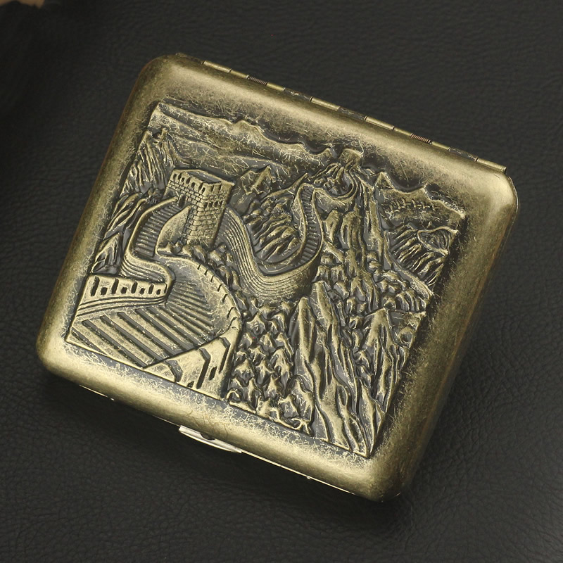 Solid embossed tobacco box 20 clothes for men's coarse smoke bronzes made of old retro metal stainless steel China Wind personality