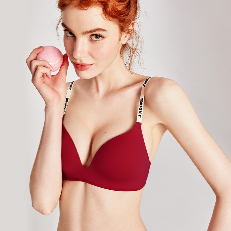 Curious Miss was originally a big red little chest suit married woman without steel ring indentation sexy toilet chest