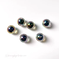 1 черная бусина диаметром 16 мм внутри бусины