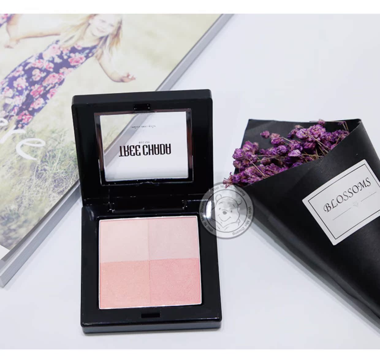 Thái Treechada trộn màu tự nhiên 4 màu phấn má 4 màu Rouge đẹp bưởi cam Mỹ - Blush / Cochineal phấn má mac
