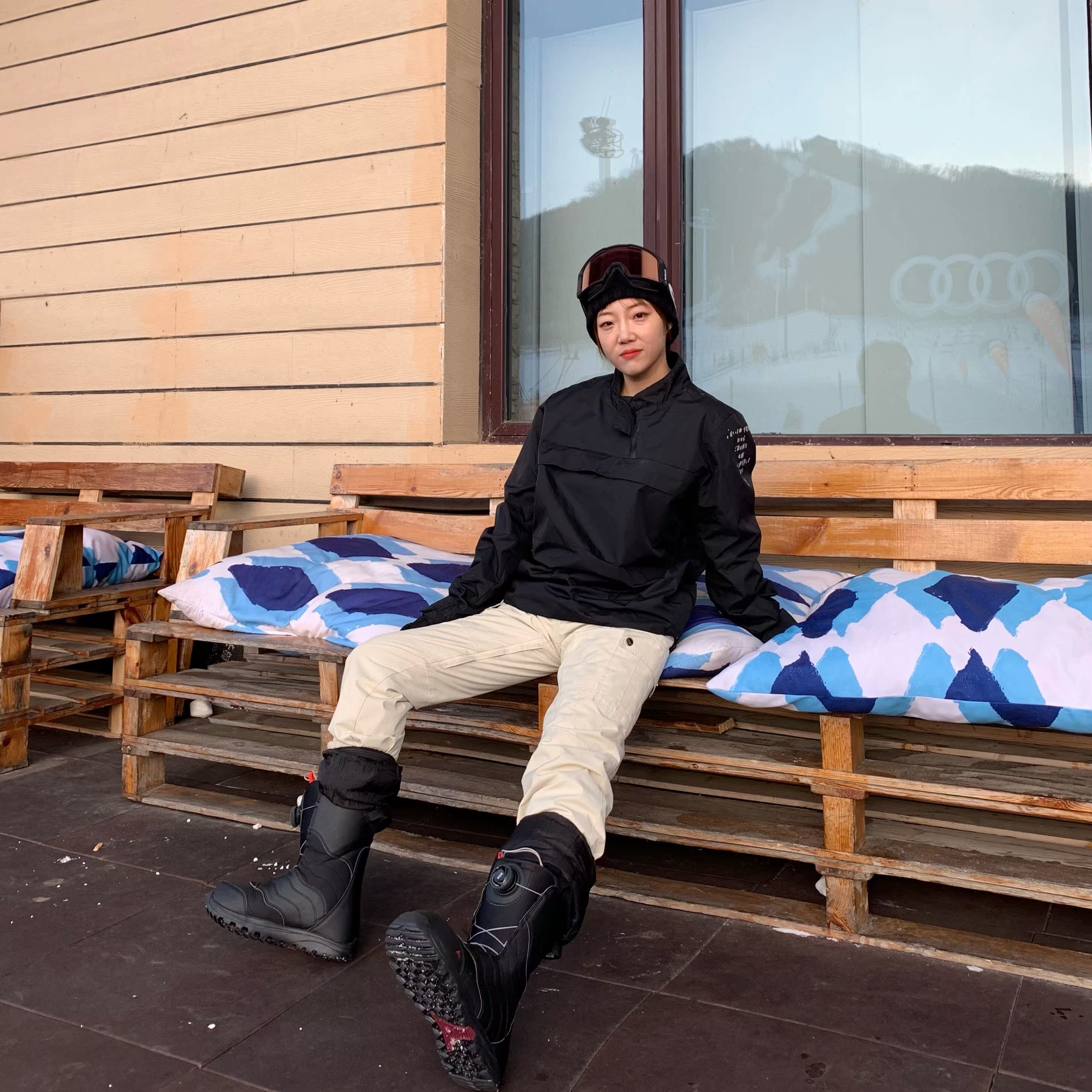 Changbaishan ski suit rental RIVIYELE outdoor ski pants men's and women's veneer double board tide brand windproof waterproof