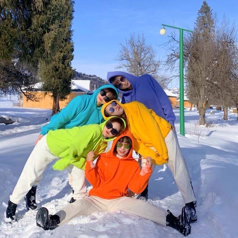 Changbai Mountain ski suit rental zero summer outdoor snow suit hoodie men's and women's single-board double-board waterproof (thin section)