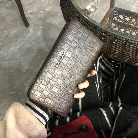 Mall Withdrawal of men's long prints Laced Bag Genuine Leather Head Layer Stone Veins Brief Business Handbags Discount Men's Bags