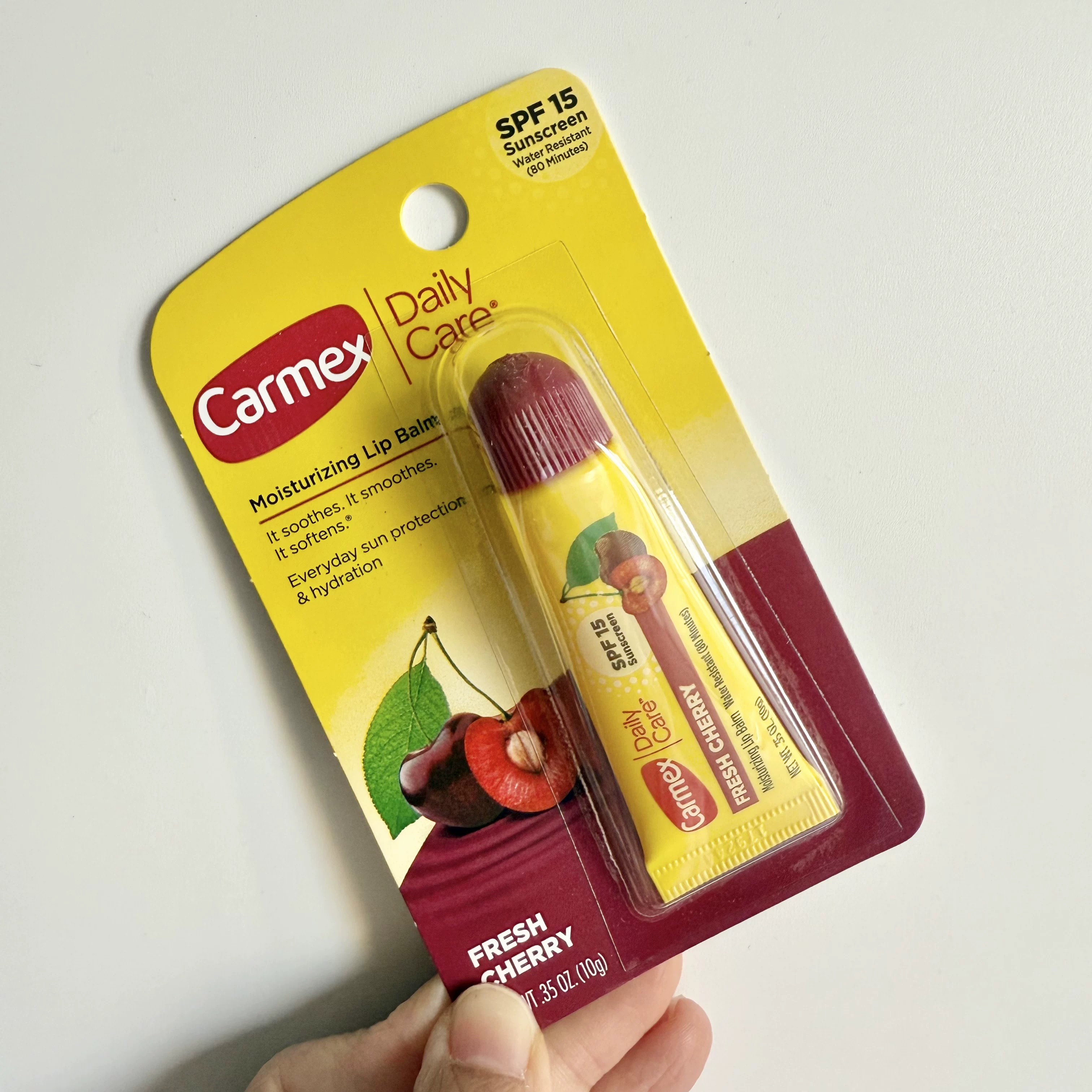Genuine import moisturizing lip balm, (Physicals), USA