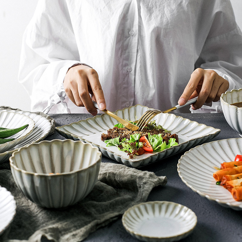 House chrysanthemum dish Japanese kiln glazed ceramic tableware creative plate western food plate home plate coffee cup fish plate