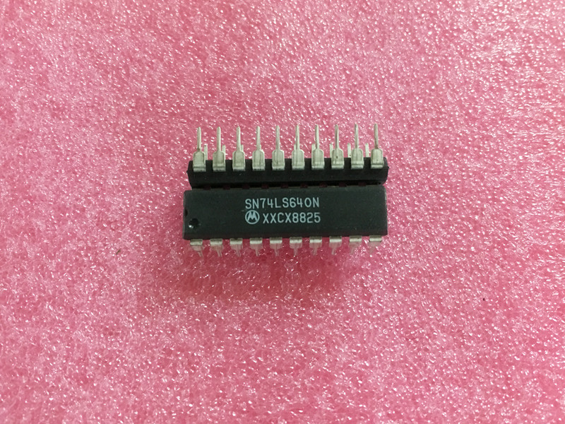 In-line IC integrated chip SN74LS640N DIP-20 new original loaded MOT spot