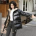Áo khoác dạ nữ màu đen ngắn mùa đông 2020 Thời trang mới bùng nổ thời trang Phiên bản Hàn Quốc của áo khoác lông vịt dày màu trắng bóng - Xuống áo khoác Xuống áo khoác