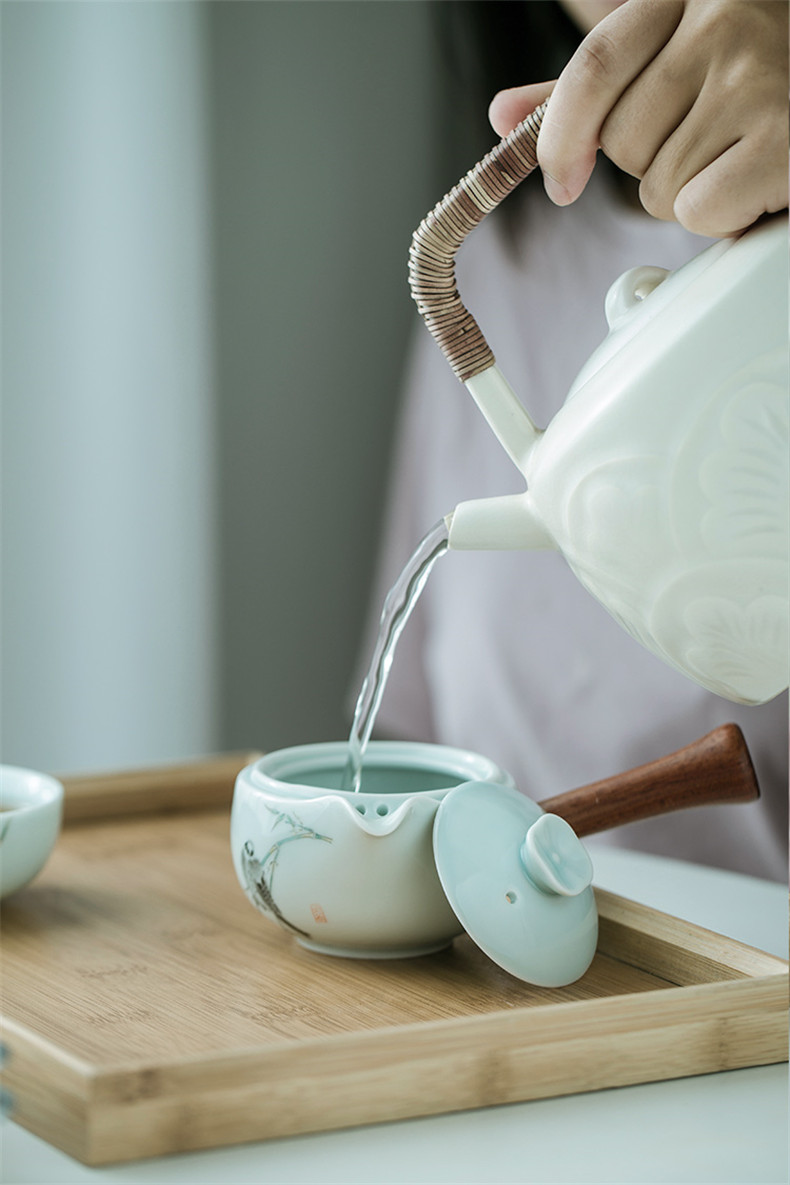 Pure hand travel crack cup a pot of 2 cup with mercifully kung fu tea sets a single portable is suing jingdezhen