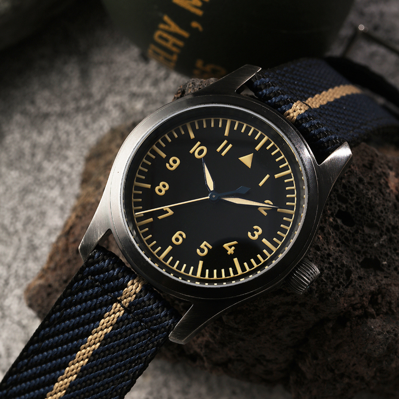 【Capture Time】 38mm Sweep Second Quartz Watch Distressed Case Super Luminous 100m Waterproof 【Capture Time】 38mm Sweep Second Quartz Watch Distressed Case Super Luminous 100m Waterproof