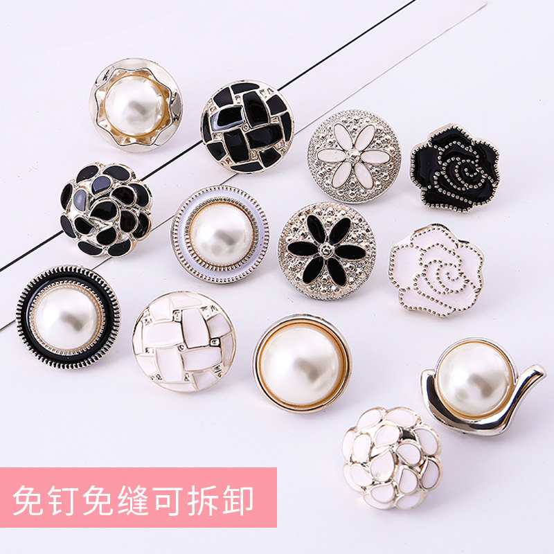 Slit-free button with small fragrant wind sweater wool sweater with large coat decor with a removable pin-free and anti-walking light