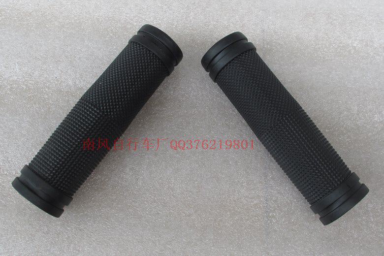 Poignées de vélo - Ref 2344458 Image 8