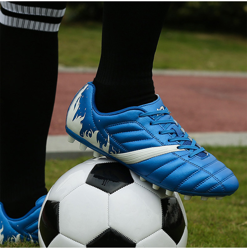 Chaussures de football - ventilé, rembourrage en caoutchouc, Système de Torsion, la technologie de ligne Fly, Fonction de pliage facile - Ref 2441557 Image 105