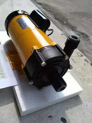 A large number of spot supplies of imported single-phase acid, alkali and anti-corrosion PANWORLD Expo magnetic pump NH-250PS