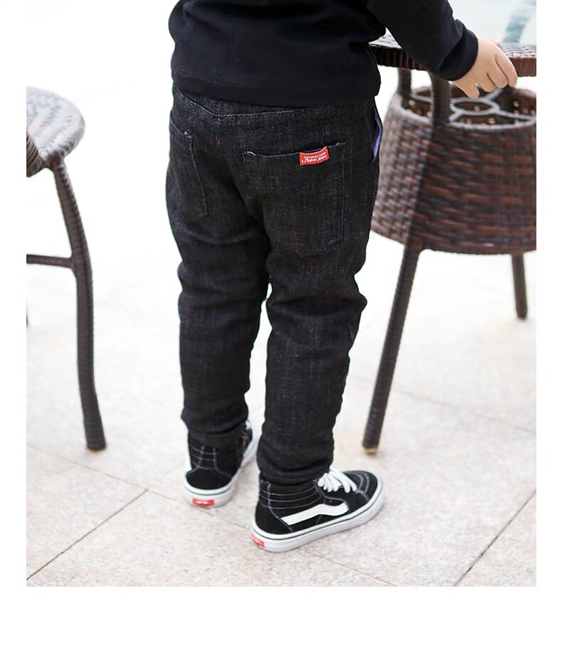 Quần jeans bé trai 2018 thu đông dày phiên bản Hàn Quốc của quần lửng trẻ em mùa đông quần bé nam cộng với nhung trẻ em mùa đông quần áo em bé