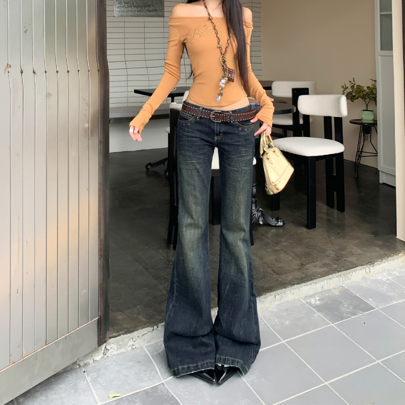American Retro Blue Flared Jeans for Women 2025 Autumn and Winter Hot Girl Low-Waist Studded Design Slim Fit Bell-Bottom Pants American Retro Blue Flared Jeans for Women 2025 Autumn and Winter Hot Girl Low-Waist Studded Design Slim Fit Bell-Bottom Pants