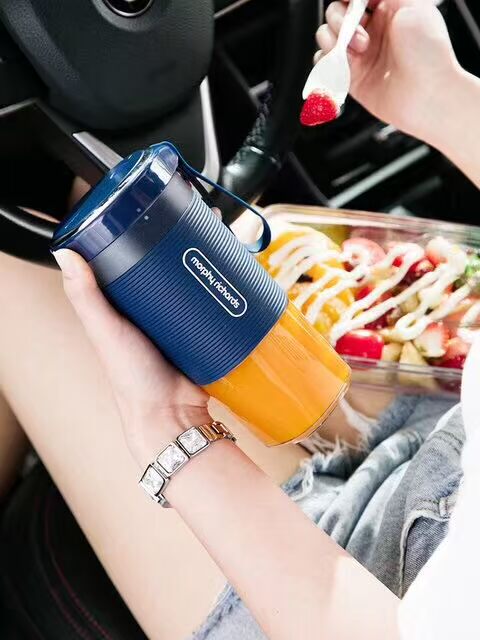 máy ép Máy ép trái cây Mo Fei Máy ép trái cây cầm tay Mini Máy ép trái cây điện nhỏ Máy ép trái cây ngoài trời - Máy ép trái cây máy xay sinh tố cầm tay philip