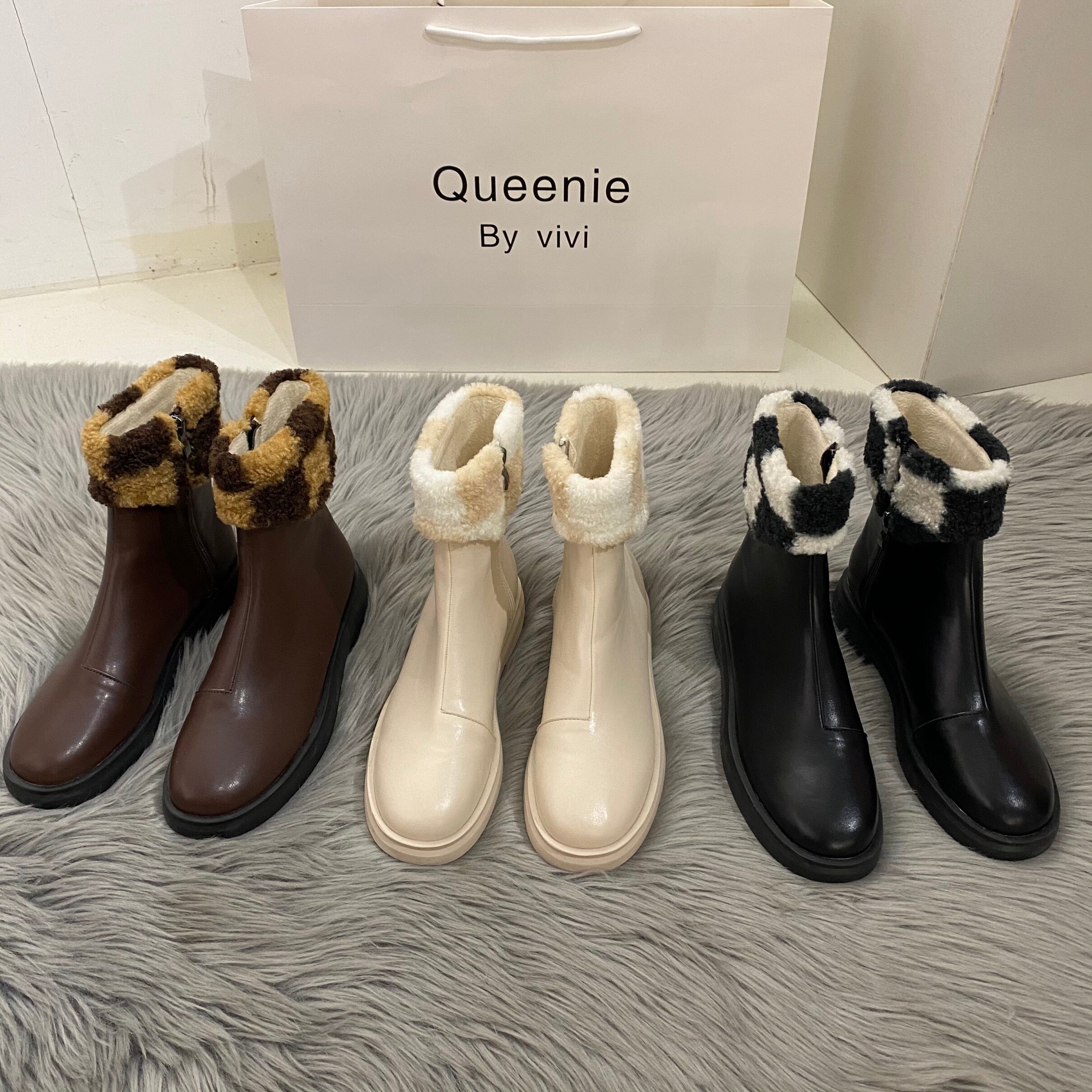 ITRA boots women's Martin boots British style round toe short black boots