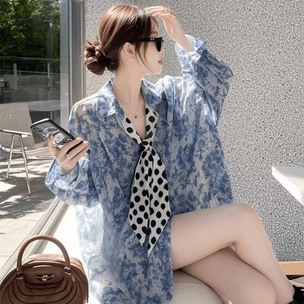 2025 Spring New Style Shirt, Super Beautiful, Unique, Stylish, Fashionable Design, Niche Blue Floral Bow Tie Shirt