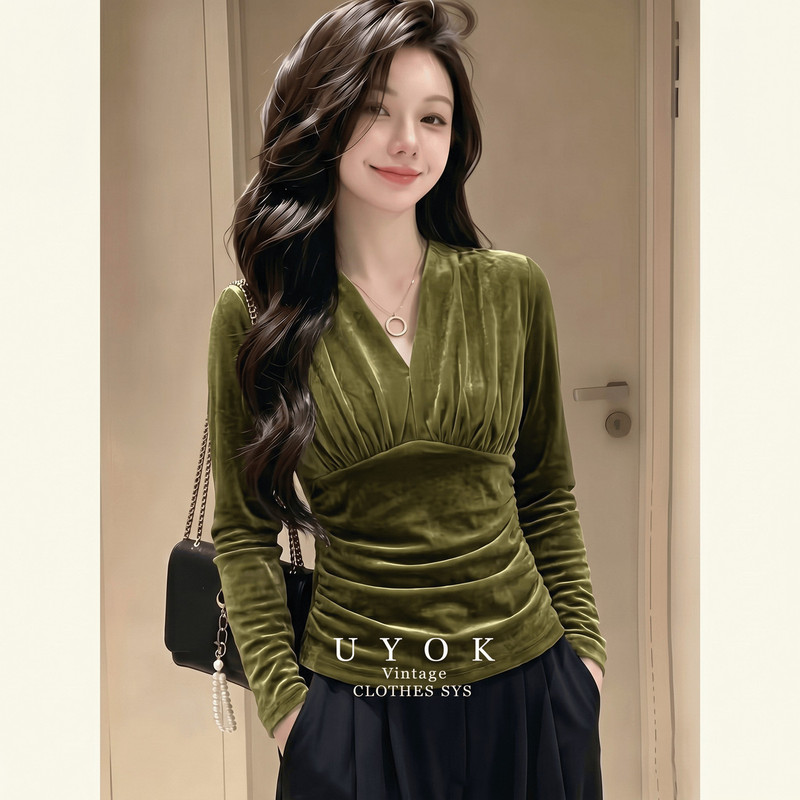 Korean Style Velvet V-Neck Pleated Long-Sleeve T-Shirt for Women, New Autumn Style, Stylish, Slimming, Fashionable, Waist-Cinching Base Shirt Top Korean Style Velvet V-Neck Pleated Long-Sleeve T-Shirt for Women, New Autumn Style, Stylish, Slimming, Fashionable, Waist-Cinching Base Shirt Top