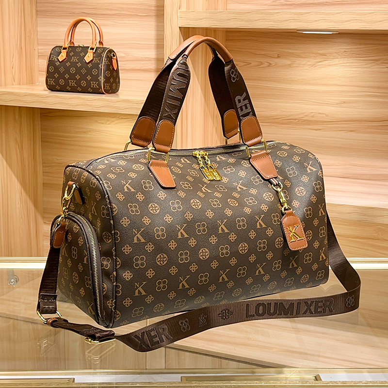 Hong Kong Short-Distance Travel Bag 2026 Model Genuine Leather Large-Capacity Outing Luggage Bag Fashionable High-End Handbag for Women