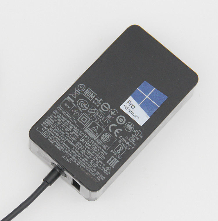 adapter charger Microsoft Surface new pro5 1796 1769 15v2.58a 44w