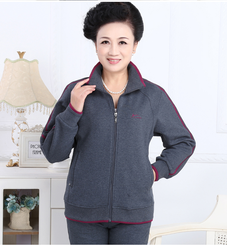 Mùa đông cộng với nhung dày của phụ nữ thể thao phù hợp với áo thể thao trung niên cardigan kích thước lớn lỏng lẻo mẹ mặc ấm mẫu áo thể thao nữ đẹp