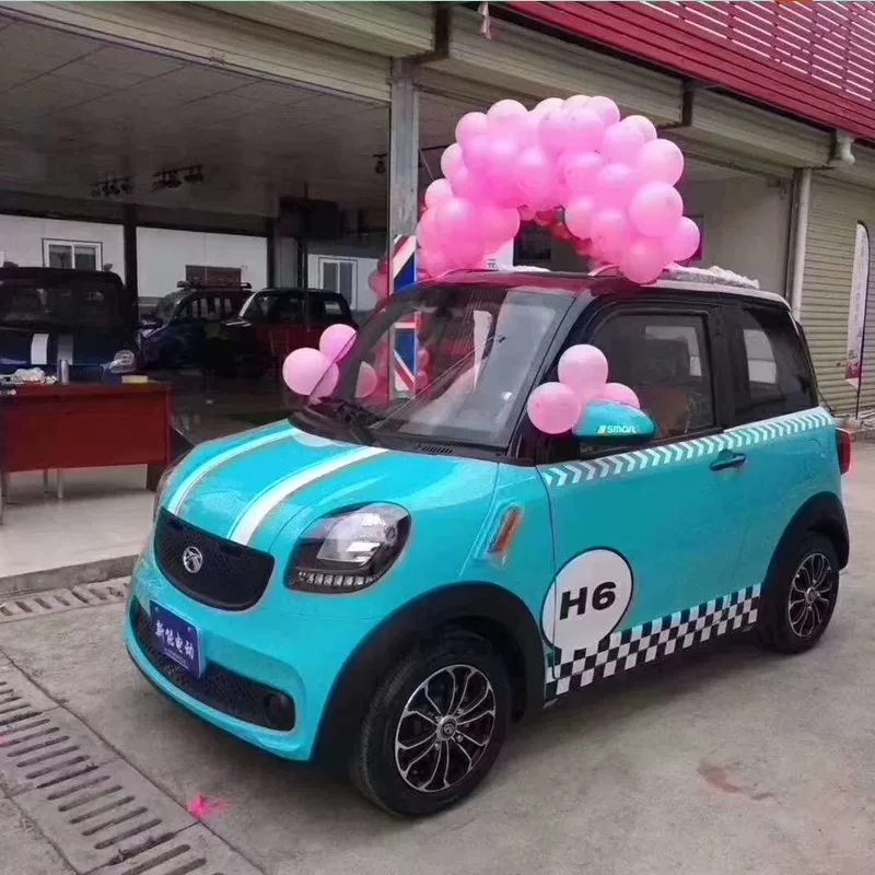 Электрический четырехколесный автомобиль, электромобиль на четырех колесах