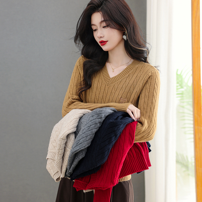 Authentic Tommy Hilfiger Women's Wool Autumn and Winter V-Neck Cable Knit Long-Sleeve Warm Sweater Versatile Knitwear for Women